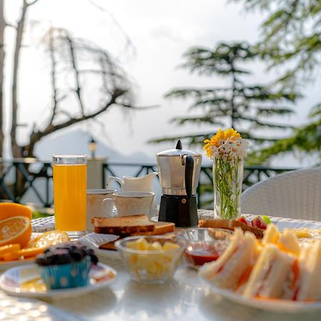 Stayvista Mellow Cottage Scenic View Near Mall Road Mussoorie Kültér fotó